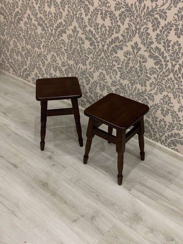 Табурет дерев’яний / горіх темний