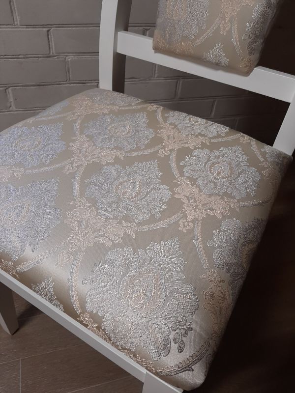 Стілець ВЕРСАЧЕ / білий / Джангл