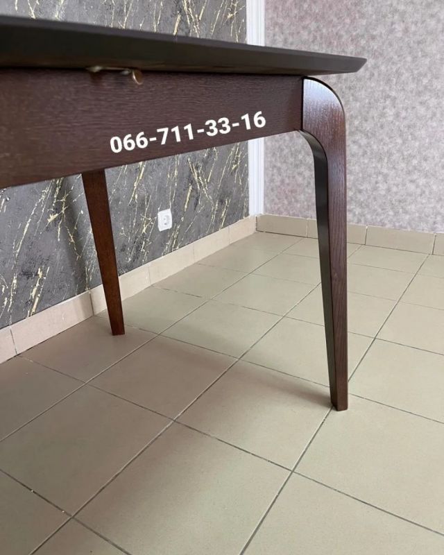 Стіл ТОКІО / горіх темний