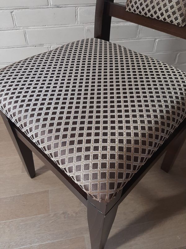 Стілець ВЕРСАЧЕ / горіх темний / Ромб pln-4