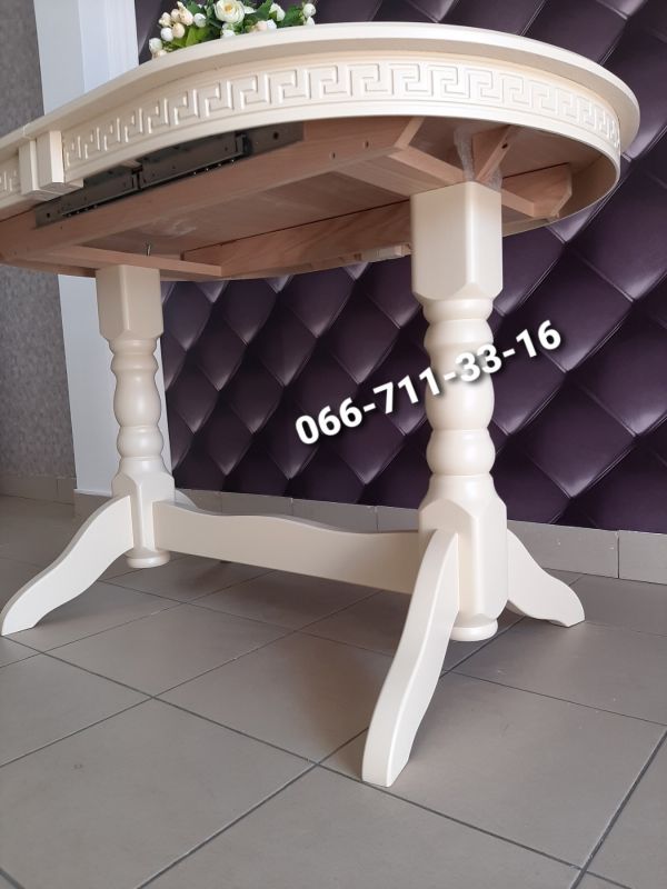 Стіл КАРПАТИ / слонова кістка