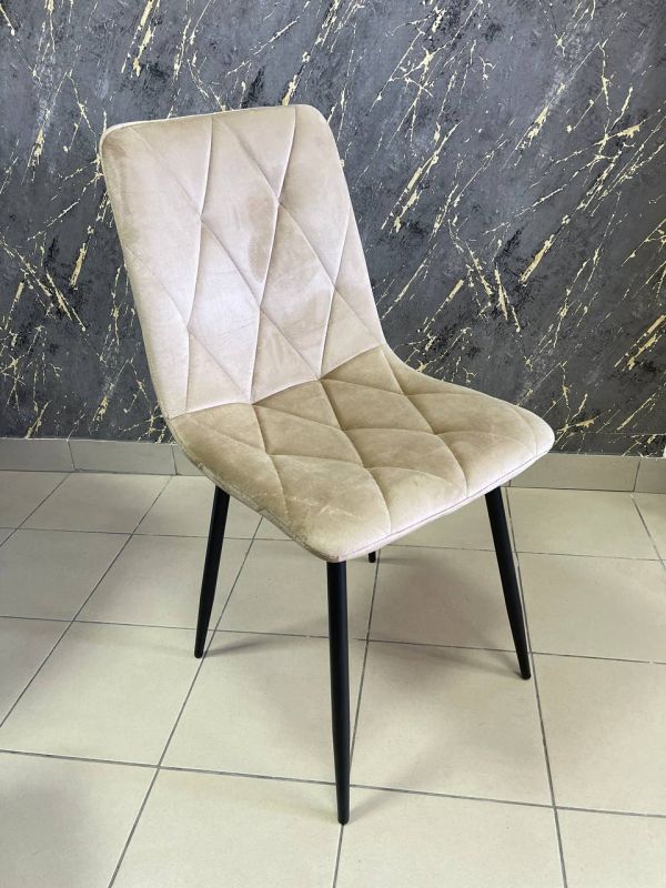 Стільчики PIADO беж-золотий